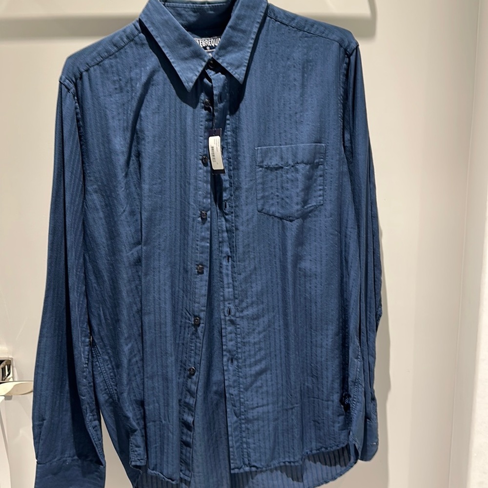 Brand new XL Vilebrequin “denim color” linen shirt